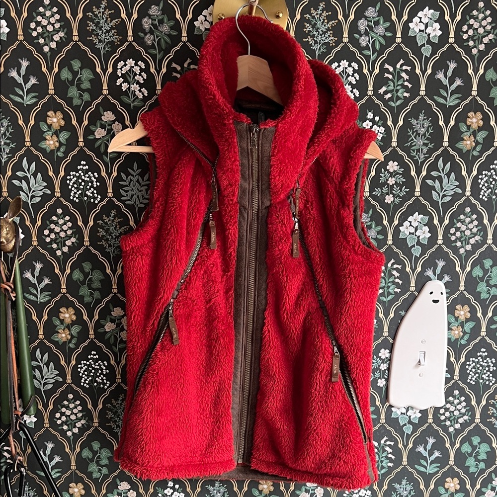 Kuhl High Pile Flight Hooded Fleece Vest